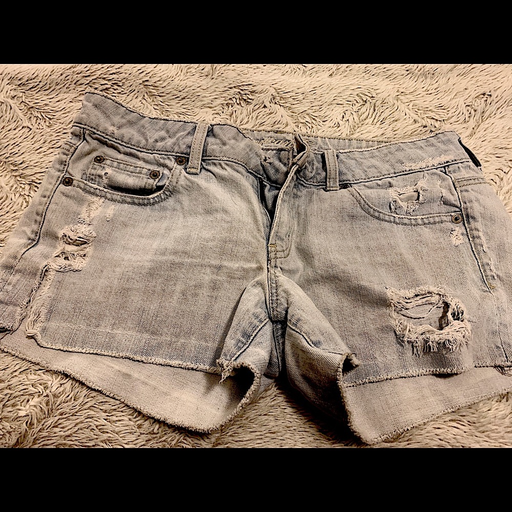 Ripped up, light wash shorts from American Eagle!